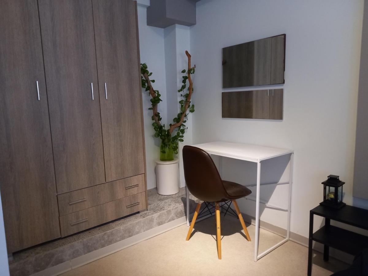 Filippos Downtown - 2Br Lux Apartment - Tsimiski Ladadika - Explore Center By Foot - Close To Aristotelous Square テッサロニキ エクステリア 写真